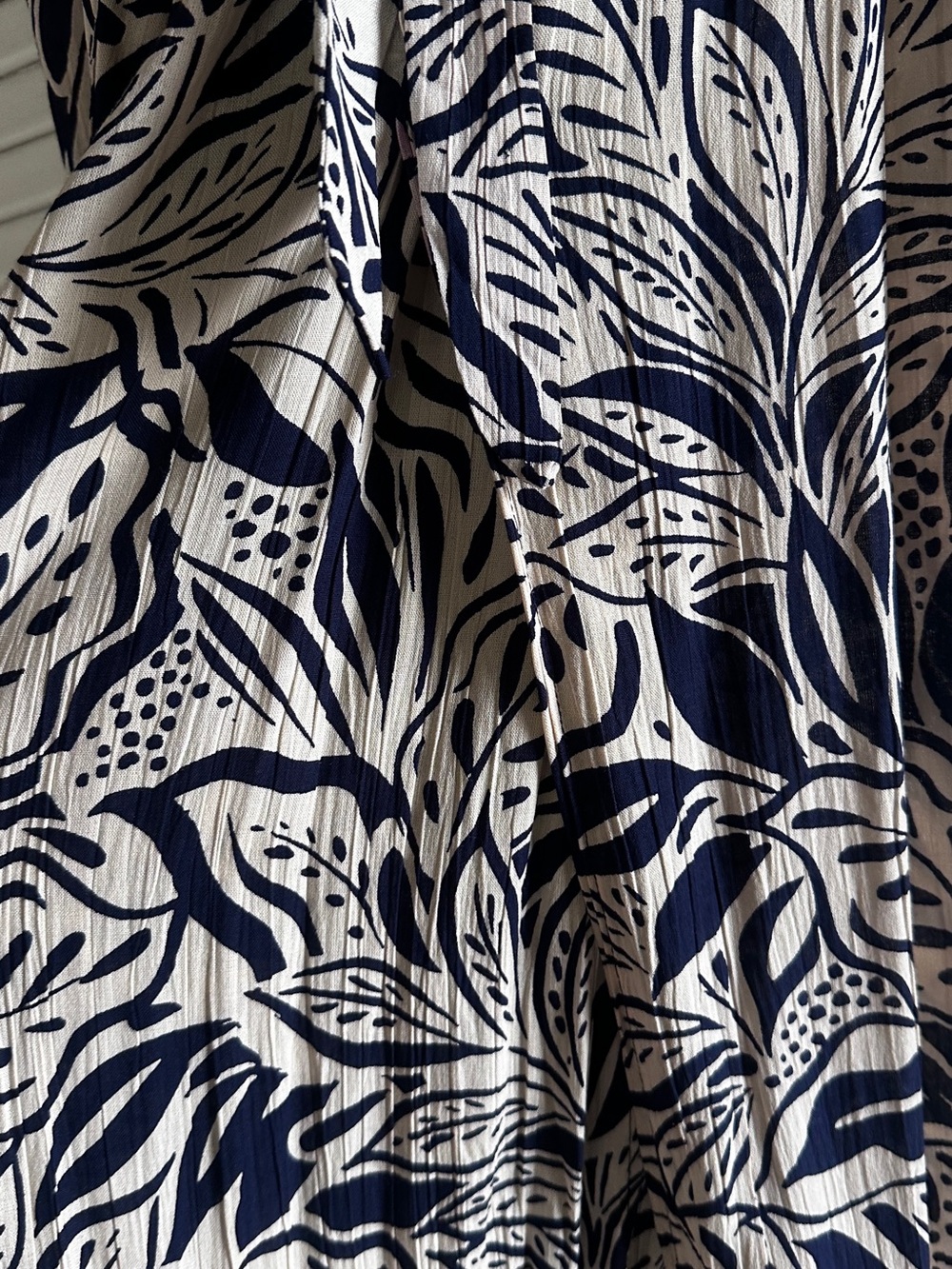 Angie Navy and Cream Botanical Wide-Leg Palazzo Pants - Picture 9 of 10